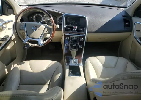 2012 Volvo Xc60 3.2 z USA, uszkodzony, nr VIN YV4952DL9C2311327